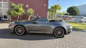 Porsche 992 Carrera 4 S Cabriolet/27836 km,Restgarantie,21Zoll