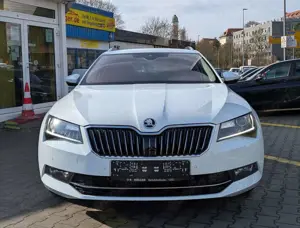 Skoda Superb Bild 2