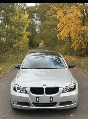 BMW 325 325xi Aut. Bild 2