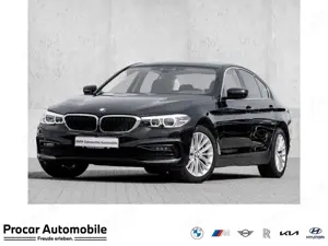 BMW 530 i A Sport Line AHK RFK NAVI LED PDC V+H LM