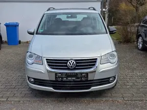 Volkswagen Touran Trendline *7-SITZER; SCHECKHEFT*