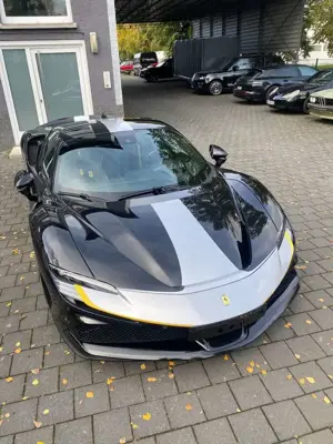 Ferrari Others SF90Fiorono "NEU"