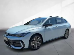 Volkswagen Golf Variant R-Line 1,5 eTSI DSG BLACK STYLE NAV