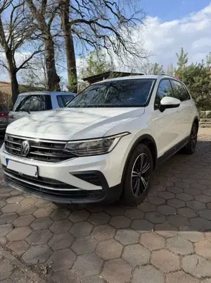 Volkswagen Tiguan 2.0 TDI SCR DSG ACTIVE