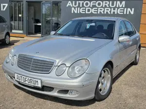 Mercedes-Benz E 320 E 320 3.2 V6 LIMOUSINE (W211) AUTOMATIK