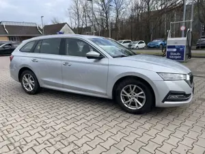 Skoda Octavia 2.0 Tdi Edition DSG*Virtual*Matrix*Led*HUD*AHK