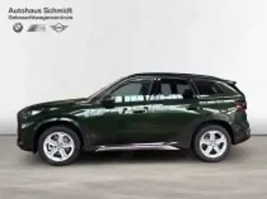 BMW X1 sDrive20i xLine*AHK*HK HiFi*DAB*Adapt. LED*Pano*Dr Bild 2