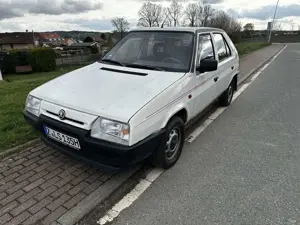 Skoda Favorit