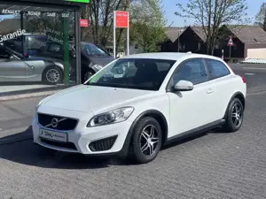 Volvo C30 D2 Kinetic **KLIMATRONIC**6-GANG**EURO5**