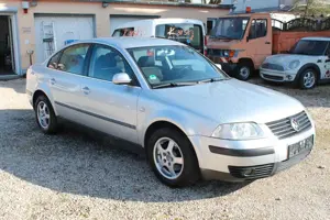 Volkswagen Passat 2.0 96kW Trendline"Klima,Alu,SHzg."!!!