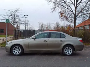 BMW 525 dass Auto ist innen/aussen im sehr gutem Zustan es wurde einiges gemacht und bekommt neuen T Bild 5