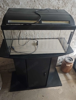 Aquarium mit Unterschrank 