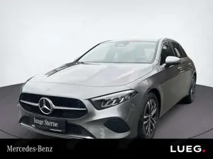 Mercedes-Benz A 200 Kompaktlimousine PROGRESSIVE+STANDHZG+LED