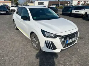 Peugeot 208 Hybrid 100 Allure