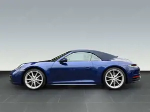 Porsche 992 (911) Carrera 4S Cabriolet Lift.,Sportabgas. Bild 2