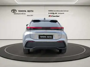 Toyota C-HR Hybrid FWD Team Deutschland Navi LED ACC El. Heckk Bild 4