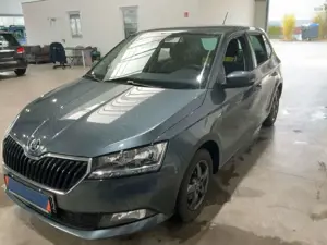 Skoda Fabia 1.0 MPI Soleil Klima+PDC+Sitzhzg+AppLink