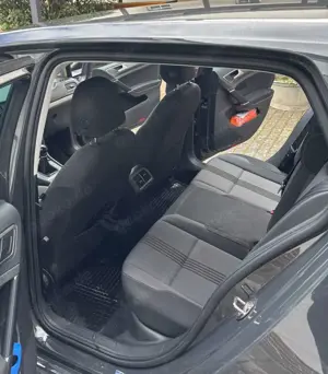 Volkswagen Golf Bild 4