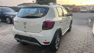 Dacia Sandero Bild 4