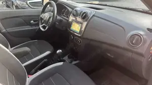 Dacia Sandero Bild 5