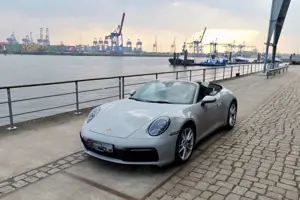 Porsche 992 Carrera 4 Cabriolet Sportsitze BOSE