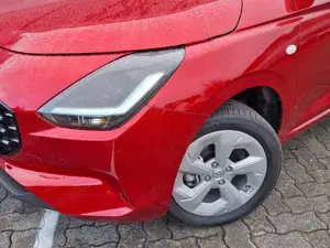 Suzuki Swift 1.2 DUALJET HYBRID Comfort 4x4 NEUES MOD. Bild 2