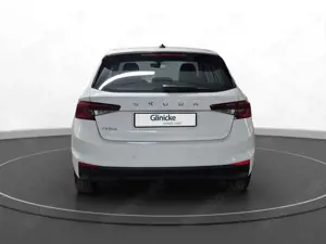 Skoda Fabia Essence 1,0 MPI 59 kW 5-Gang-Schaltgetrieb Bild 5