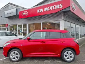 Suzuki Swift 1.2 DUALJET HYBRID Comfort 4x4 NEUES MOD. Bild 4