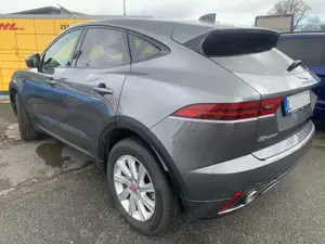 Jaguar E-Pace E-Pace D150 AWD Aut. R-Dynamic S *Black Pack Bild 4