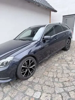 Mercedes-Benz E 200 E 200 BlueTec (212.206) Avangarde