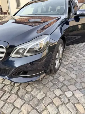 Mercedes-Benz E 200 E 200 BlueTec (212.206) Avangarde Bild 4