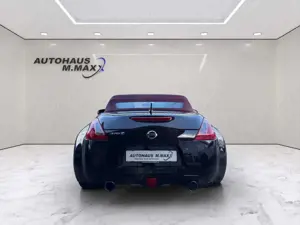 Nissan 370Z Roadster *9000KM*Sitzbelüftung*Sportauspuff Bild 5