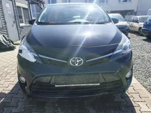 Toyota Verso Life