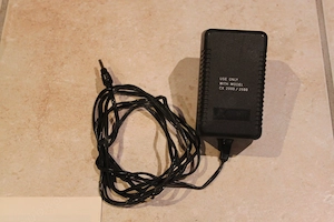 Atari 2600 Netzteile und Joystick (Defekt) abzugeben ! Bild 3