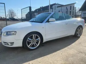 Audi A4 A4 Cabriolet 2.0 TDI S-LINE