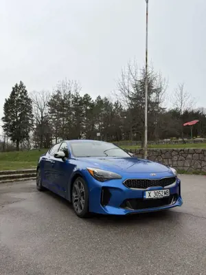 Kia Stinger 3.3 T-GDI AWD GT