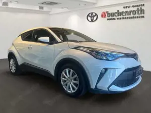 Toyota C-HR 1.8 Hybrid Team D +Winterräder Bild 3
