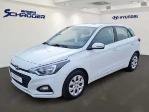 Hyundai i20 1.2 Benzin M/T Tempomat, Allwetterreifen