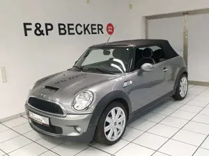 MINI Cooper S Cabrio Automatik 1.Hand Scheckheft Navi Leder PDC