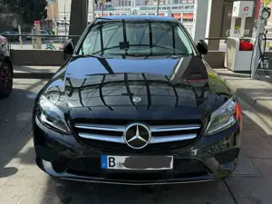 Mercedes-Benz C 300 C-Klasse Plugin Hybrid e 4Matic 9G-TRONIC Avantgarde Bild 3