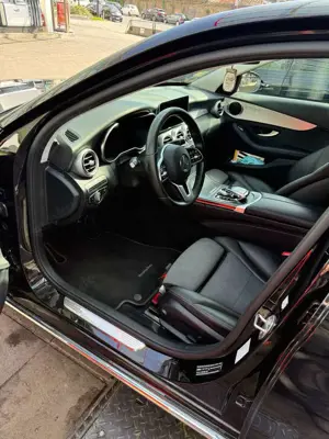 Mercedes-Benz C 300 C-Klasse Plugin Hybrid e 4Matic 9G-TRONIC Avantgarde Bild 4