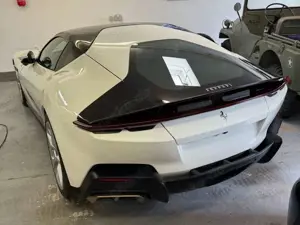 Ferrari 12 Cilindri Coupe Bild 2