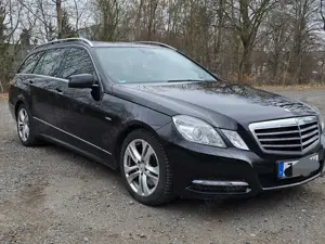 Mercedes-Benz E 350 E-Klasse T-Modell Diesel T CDI DPF 4Matic BlueEFFICIENCY 7G-TRONIC Avantgarde