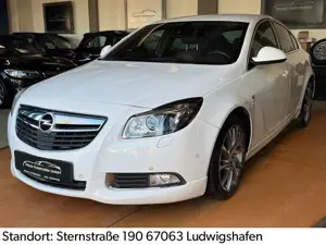 Opel Insignia A Lim. Sport 4x4 2. Hand / Serviceheft