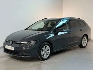 Volkswagen Golf VIII 2.0TDI DSG Var. Life ACC*LANE*LED*SHZ