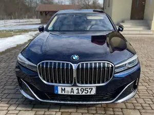 BMW 740 Bild 3