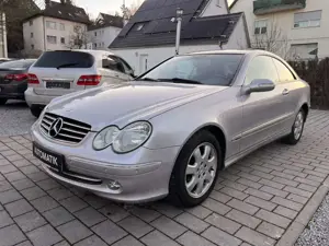 Mercedes-Benz CLK 200 KOMPRESSOR SCH.DACH PDC SHZ 1HAND