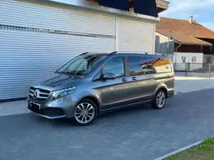 Mercedes-Benz V 250 V-Klasse Diesel d lang 9G-TRONIC Edition