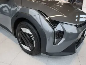 Kia EV4 Fastback 81,4 kWh Long Range Earth Upgrade Bild 3