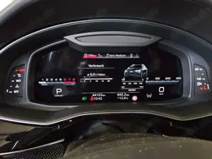 Audi SQ8 4.0 TFSI quattro competition plus Bild 5